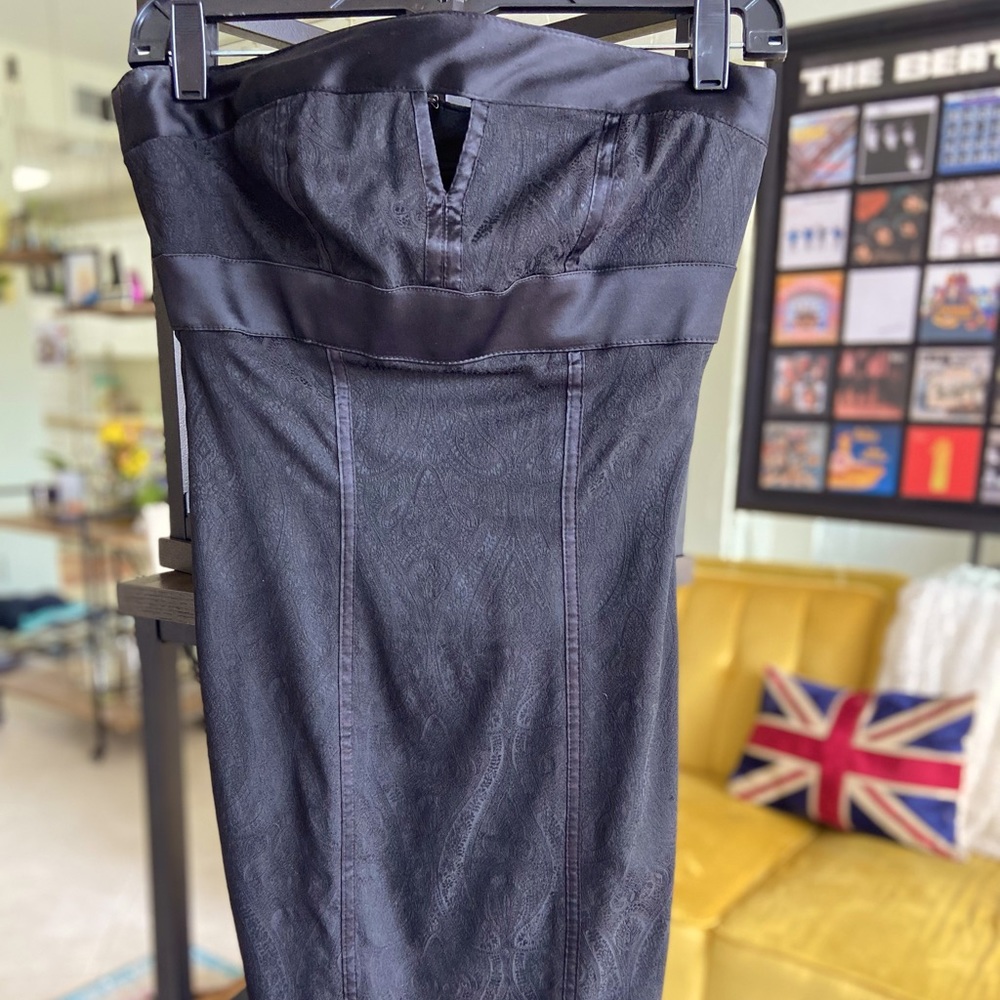 Fitted strapless Bebe dress. Early 2000s